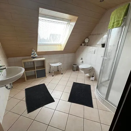 Geraeumige Mit Garten Und Grill Apartment Berumbur